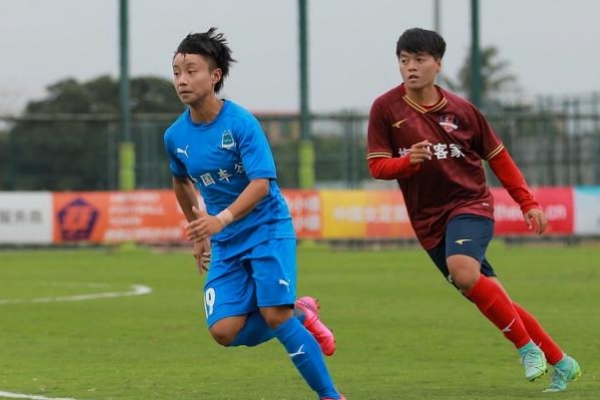 武漢女足備戰(zhàn)亞足聯(lián)亞冠賽:計(jì)劃補(bǔ)強(qiáng)外援應(yīng)對(duì)新挑戰(zhàn)